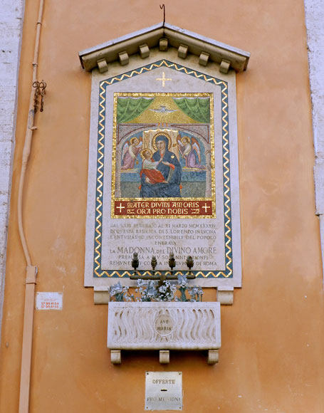 madonna del divino amore a piazza di s.lorenzo in lucina