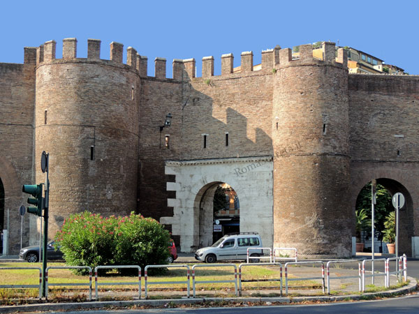 Vedi su Google Maps porta pinciana