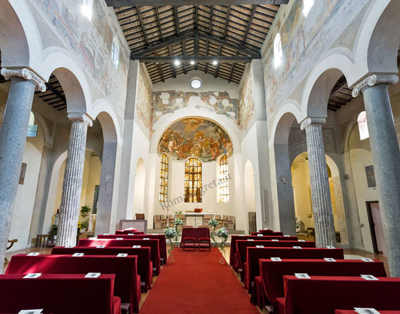 interno di san giovanni a porta latina