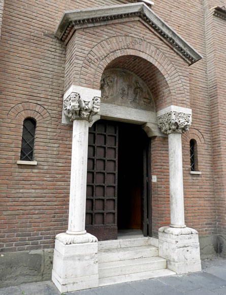 portale di santa maria regina di cuori