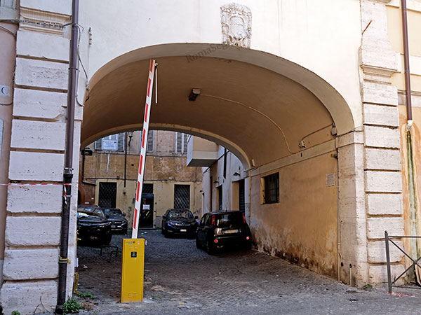 Vedi su Google Maps via dell'arco dei ginnasi