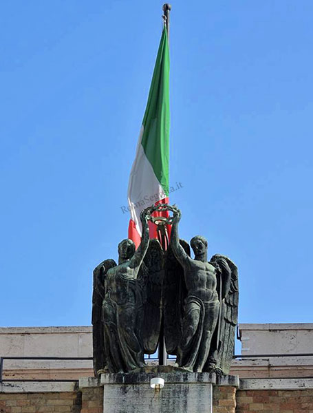 fama portabandiera sulla casa madre dei mutilati ed invalidi di guerra