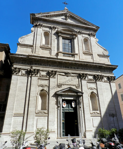 facciata della chiesa di santa maria dei monti