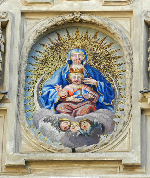 madonna della vallicella sulla torre dell'orologio
