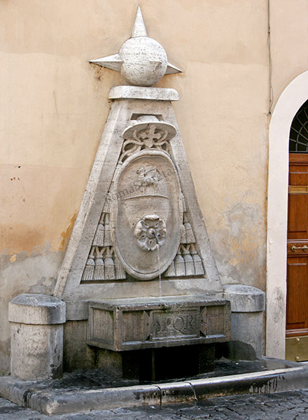 fontana a piazza della cancelleria