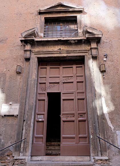 portale di s.lucia in selci