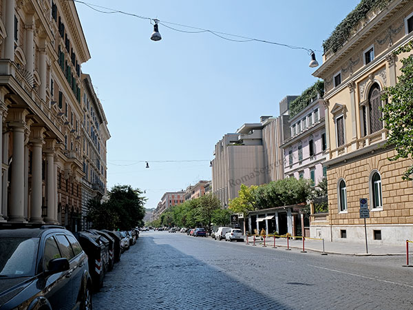 Vedi su Google Maps via cola di rienzo