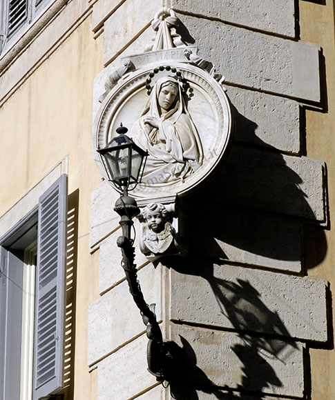 madonnella a via degli orsini