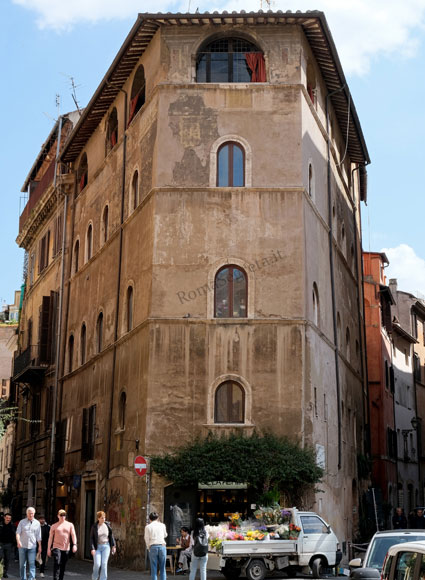 casa di pietro paolo della zecca