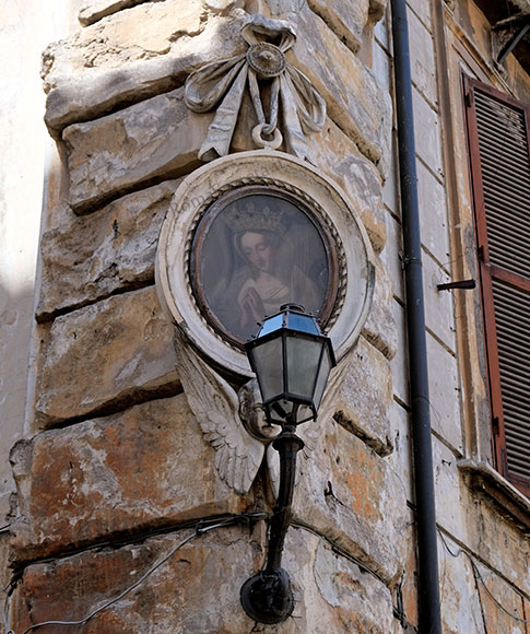 madonnella a via dei coronari