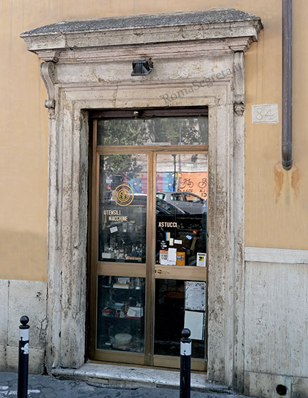 portale a via di monte brianzo