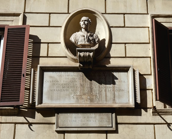 busto di ciceruacchio su via di ripetta