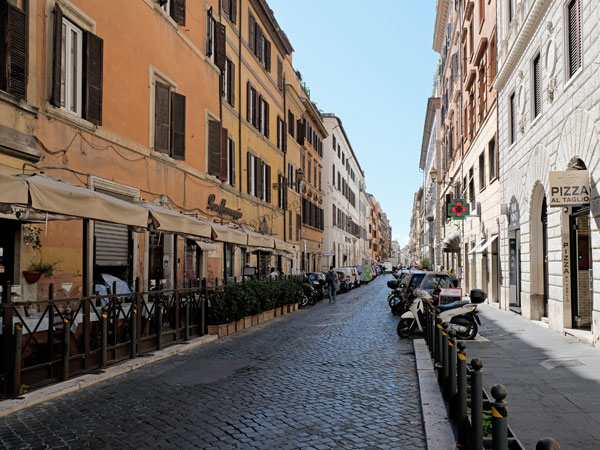 Vedi su Google Maps via di ripetta