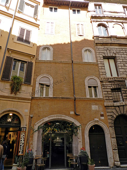 casa del 400 a via del governo vecchio