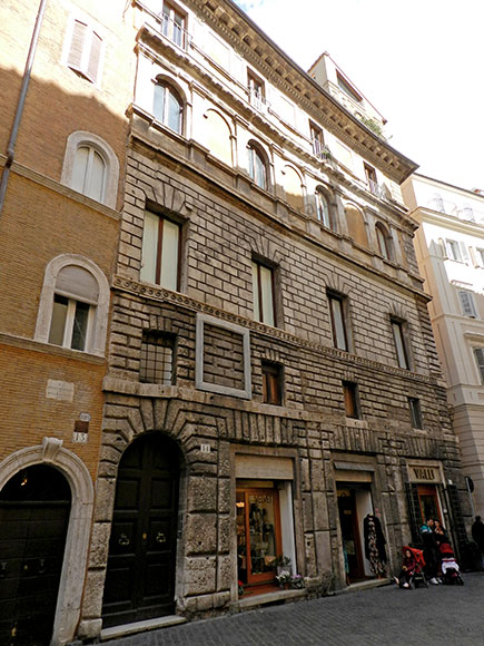 palazzo avila a via del governo vecchio