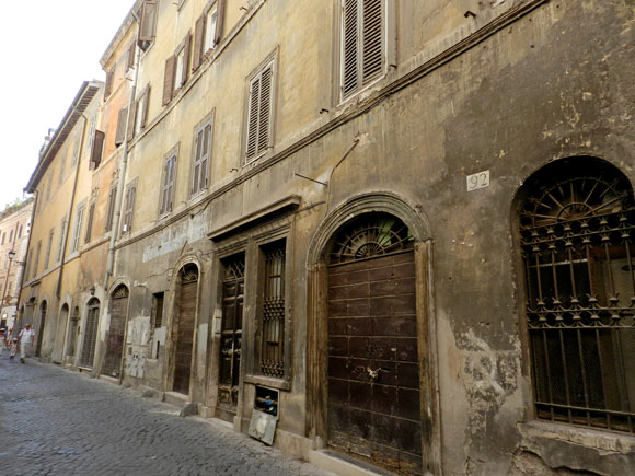 case antiche su via della madonna dei monti
