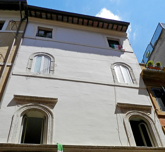 casa pallini a vicolo della palomba