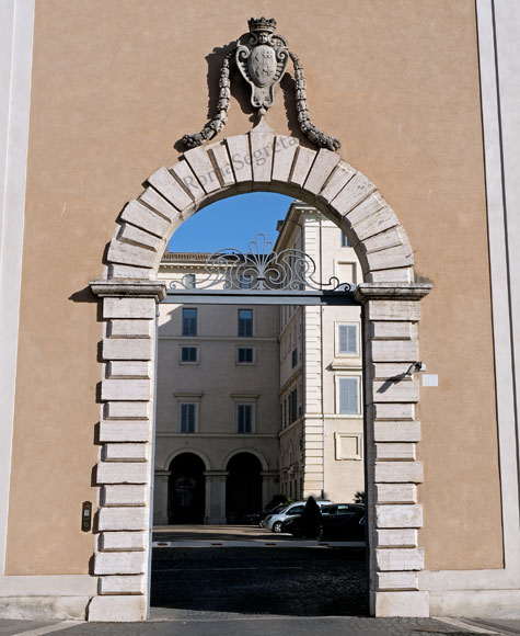 portale di villa pallavicini