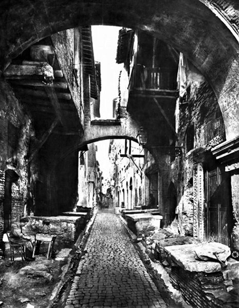 via del portico di ottavia