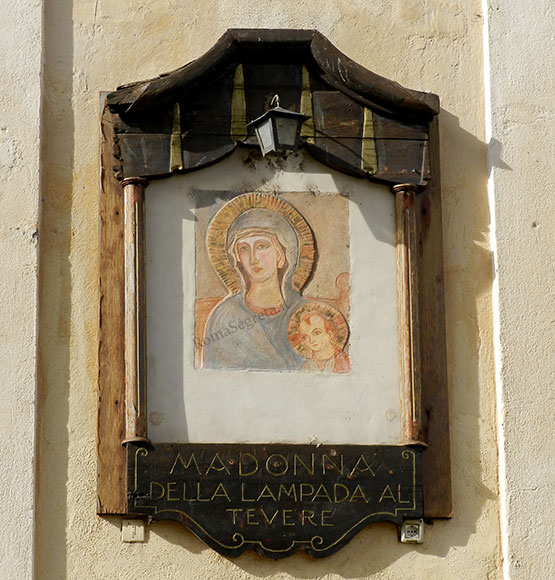 riproduzione della madonna della lampada
