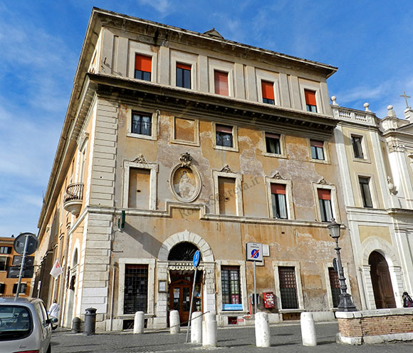 antica farmacia dell'ospedale fatebenefratelli