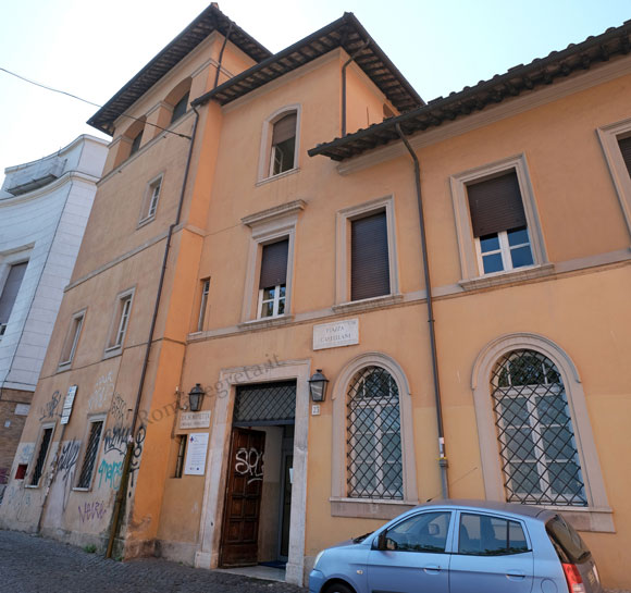 facciata dell'ospedale pediatrico la scarpetta