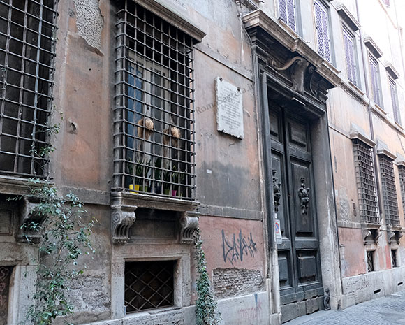 palazzo cavallerini lazzaroni su via dei barbieri