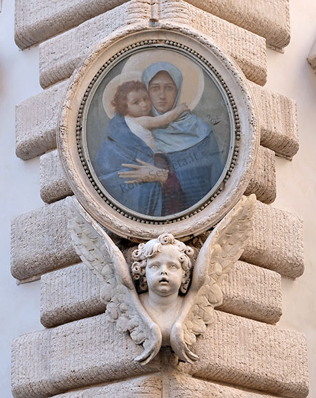 madonnella su palazzo lovatelli