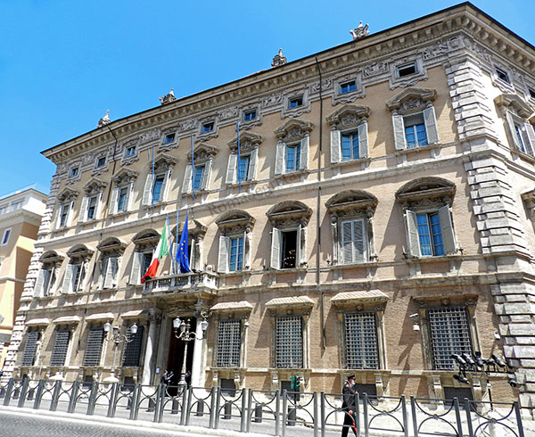 Vedi su Google Maps palazzo madama