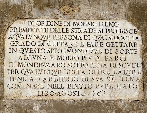 lapide a corso vittorio emanuele II