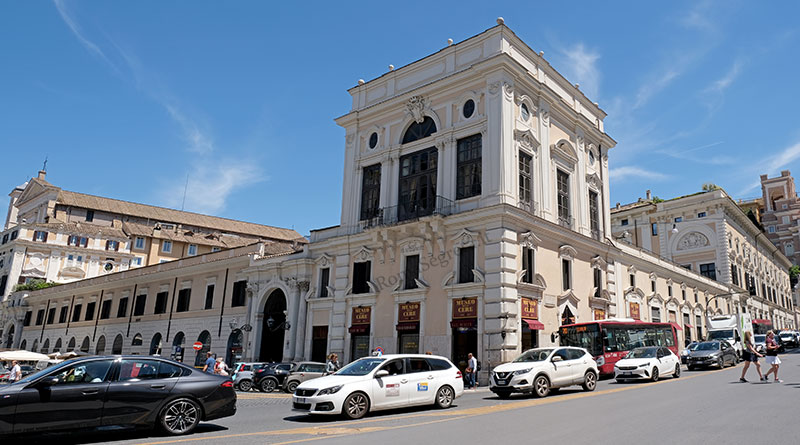 palazzo colonna a piazza dei ss.apostoli