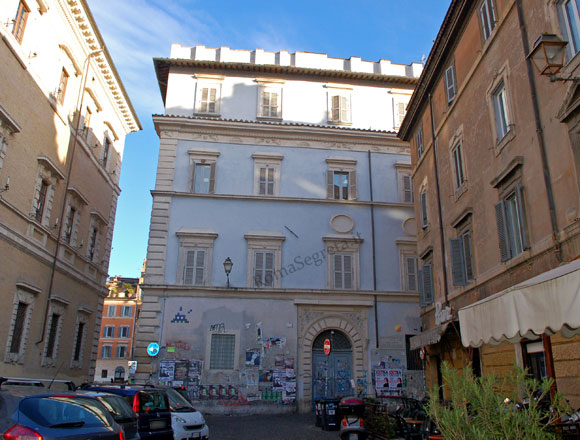 palazzo cavalieri a piazza di s.calisto