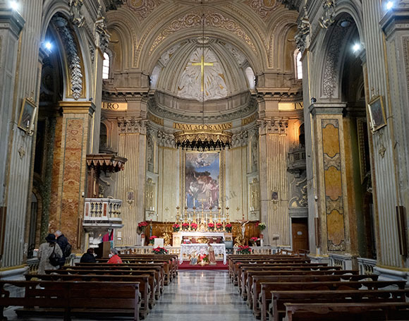 interno di s.eustachio