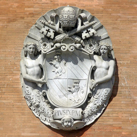 stemma di pio IX su porta s.pancrazio