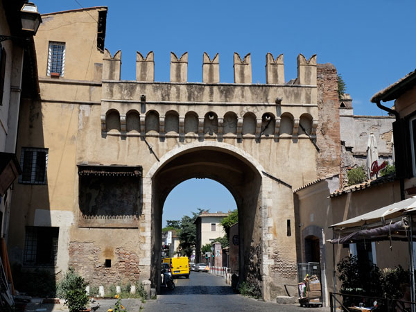 porta settimiana