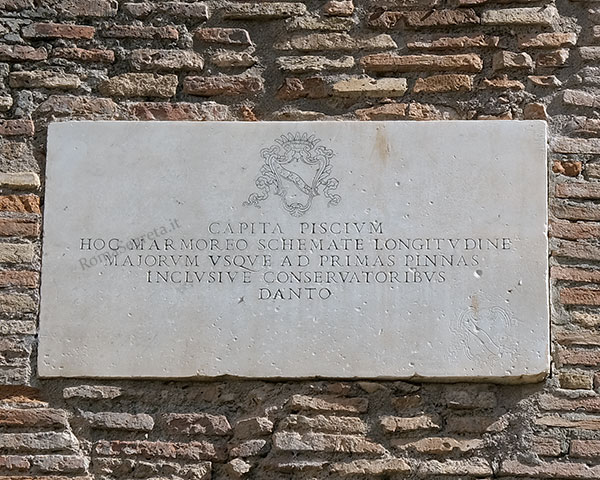 lapide presso il portico di ottavia