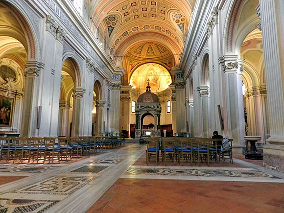 interno di s.alessio