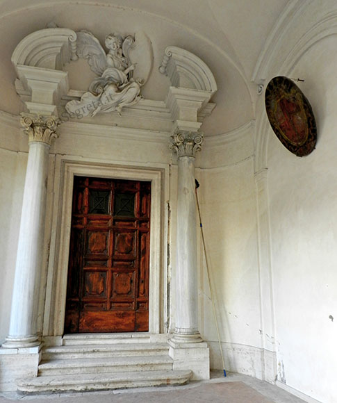 portale del convento di s.alessio