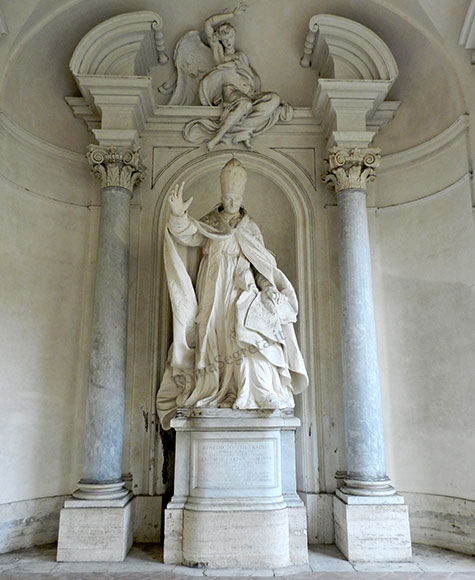 statua di benedetto XIII