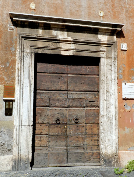 portale dell'ospedale di s.giovanni dei genovesi