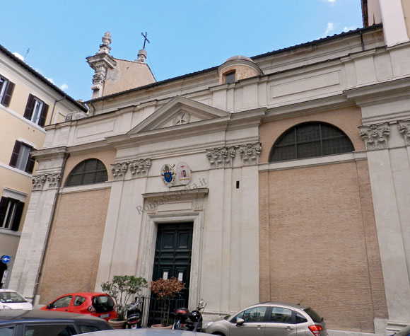 facciata laterale di san girolamo della carità