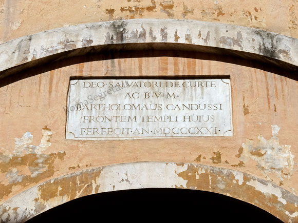 epigrafe sopra il portale di santa maria della luce