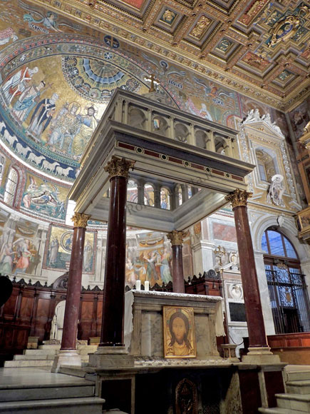 altare maggiore e ciborio a santa maria in trastevere