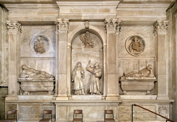 monumento funebre a santa maria in trastevere