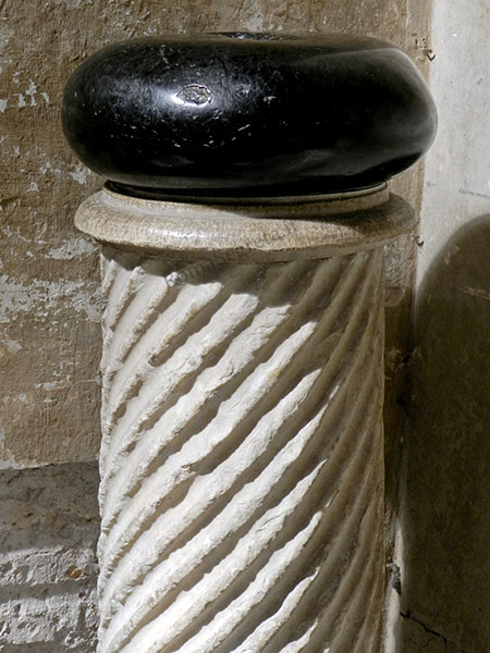 pietra di basalto a s.sabina