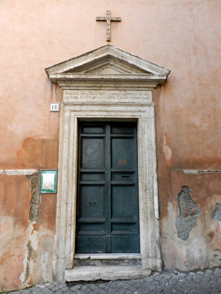 portale laterale di san tommaso ai cenci