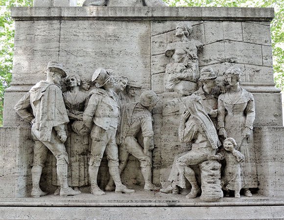 facciata posteriore del monumento a giuseppe gioachino belli