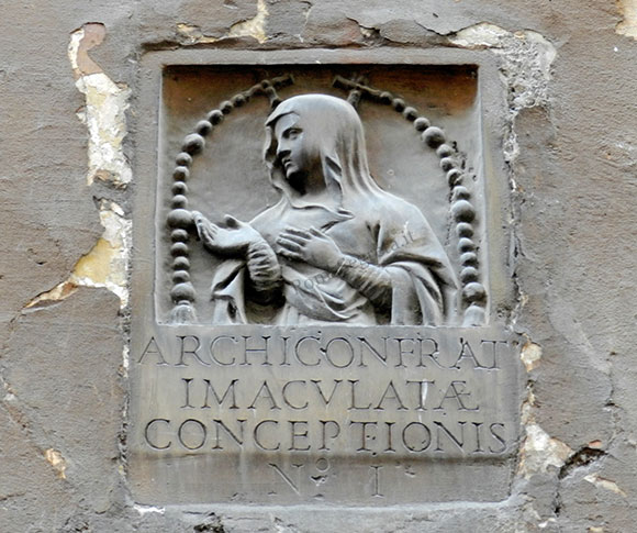 targa e madonnella a via dei balestrari