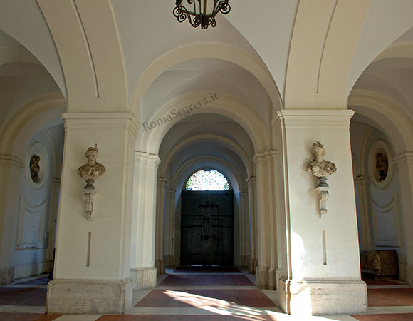 androne di palazzo corsini