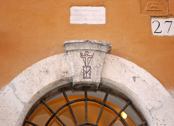 cartiglio dell'arciconfraternita di santa maria dell'orazione e morte